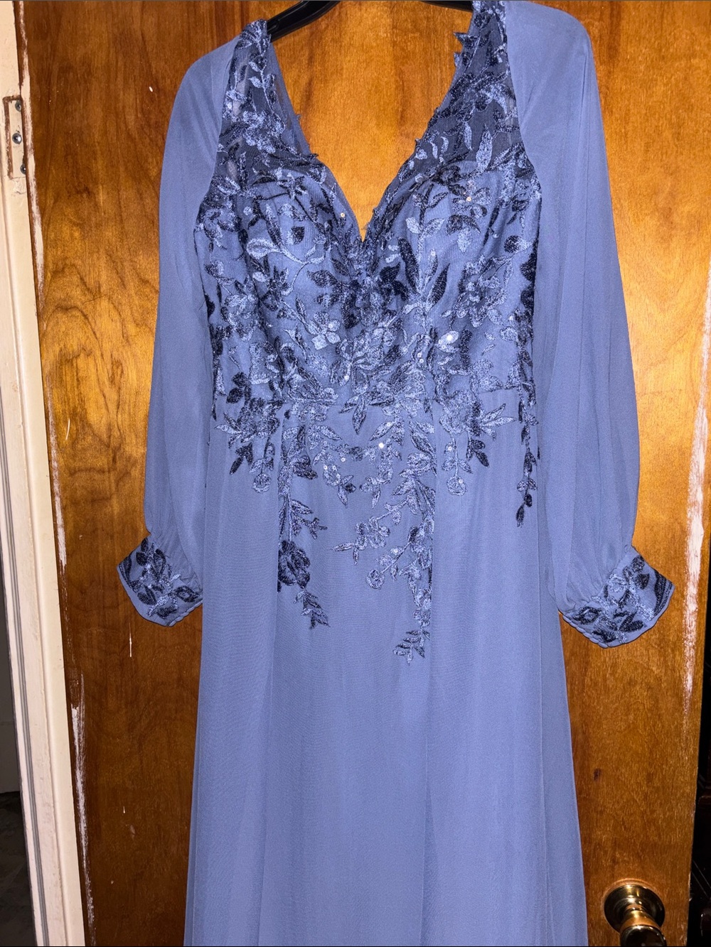 Elegant Blue Embroidered V-Neck Women’s Dress